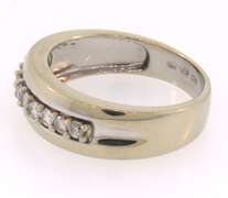 14k white gold diamond band ring with shared prong setting