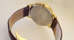 Seiko Men’s classic wrist watch with date indicator