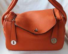Fine Stylish Leather Bag with Designer look