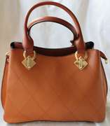 Fine Leather Bag with Designer look