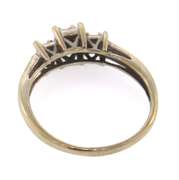 14kt white gold 3-diamond ring