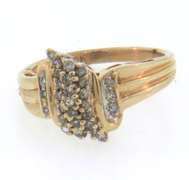 Lovely 10kt Yellow Gold Diamond Cluster Ring