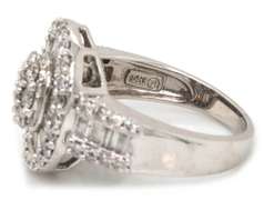 Sparkling 2.00 carat Diamond Engagement Ring in 14kt Gold