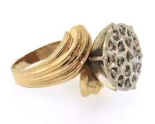 Large diamond cluster ring in 10kt yellow gold