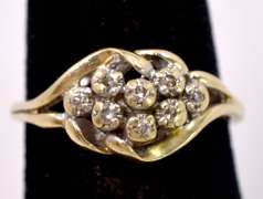 Dashing Cluster Diamond Ring in Ladies Yellow Gold Ring