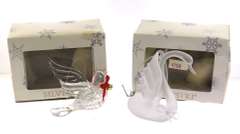 Lot of 2 Ornaments