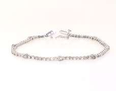Delicate 14kt Diamond Link Bracelet