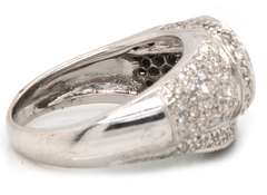 Elegant Black & White Diamond Ring in 14kt Gold