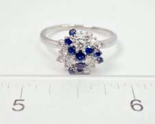 Stunning Sapphire & Diamond Ring, 18KT