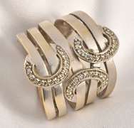 Unique Wide 18k WG ring with Diamonds