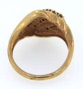 Pretty 10kt yellow gold diamond band ring