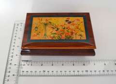 Vintage Italian Lacquered Hand Crafted Jewelry Trinket Box With Floral Design