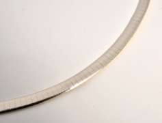 Pactical Reversible Omega Necklace