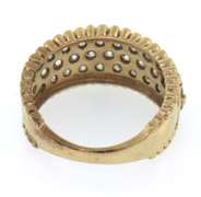 Spectacular 10kt yellow gold diamond band ring