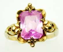Beautiful Vintage 10K Ring with Large Pink Sapphire, 6