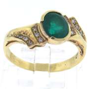 Dreamy 18kt Emerald and Diamond Ring