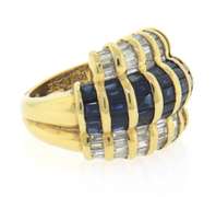 Outstanding 18kt Sapphire and Baguette Diamond Ring