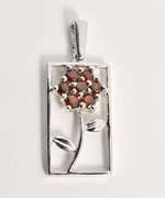 Fun WG Floral Garnet Pendant
