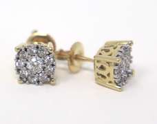Lovely Yellow Gold Diamond Earrings