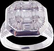 Sparkling Diamond Ring in 18kt White Gold