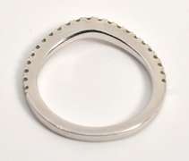 Pretty 14k Wavy Diamond Band