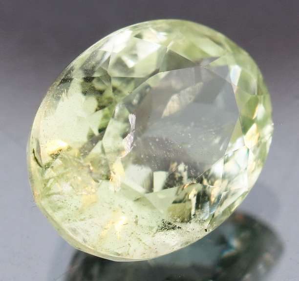 High fire 7.66ct platinum green Aquamarine