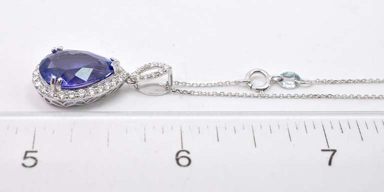 18KT Tanzanite & Diamond Pendant Necklace