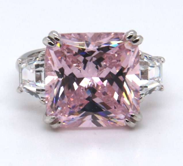 Pink and White Cubic Zircoani Ring