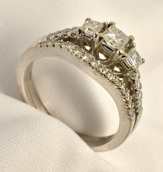 Contemporary Princess Cut Engagement Set