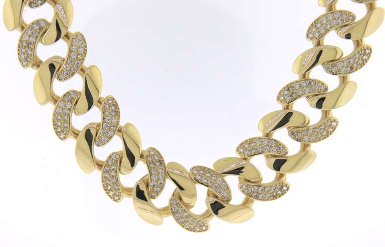 Dreamy Yellow Gold Cubic Zirconia Necklace