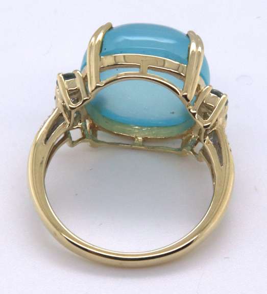 Beautiful Blue Grey Chald Gemstone Ring