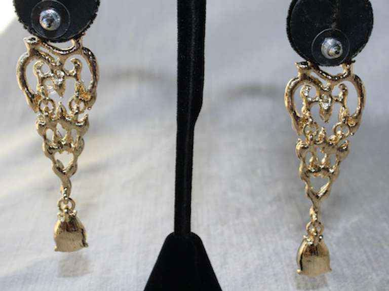 A Very Sexy  Fashion  Design Earrings