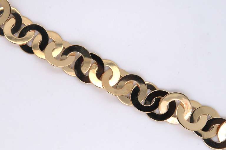 Fancy Yellow Gold Circle Bracelet