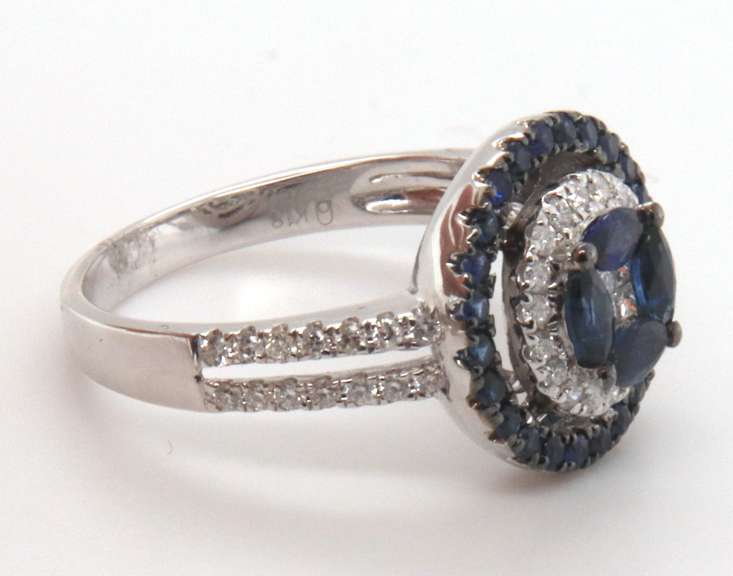 Elegant 18k Stamped White Gold Ocean Blue Saphhire Ring with Dazzling Diamonds