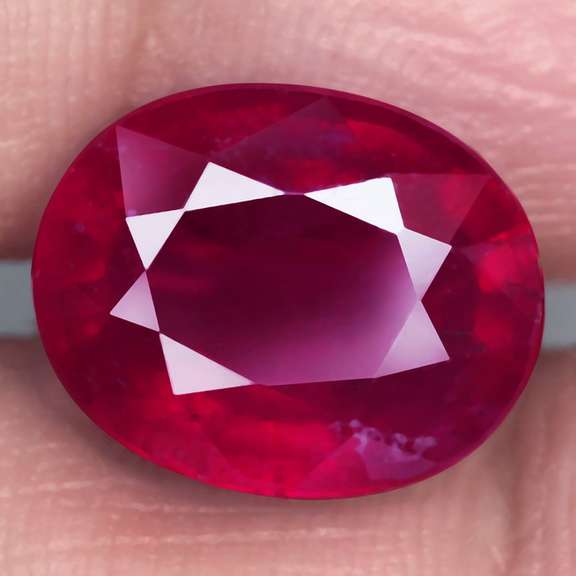 Vivid blood red 6.60ct Ruby from Madagascar