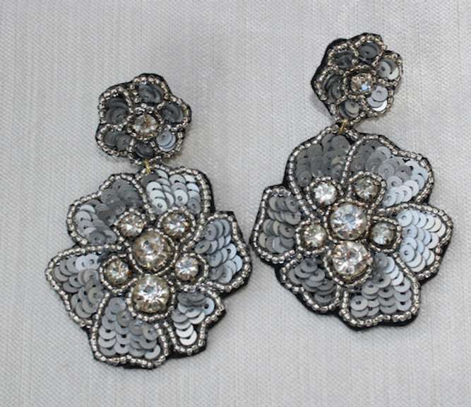 Unique Fashion Design Earrings