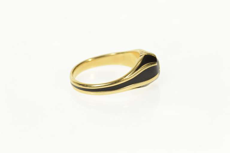 14K Yellow Gold Black Enamel K Letter Initial Retro Name Ring