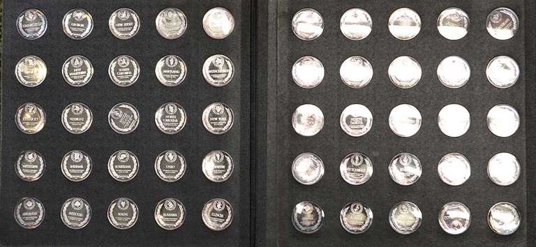 The States Of The Union Franklin Mint. 50 Sterling Silver Medals.