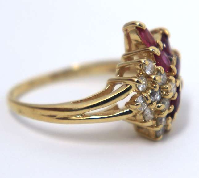 Gorgeous Ruby Diamond Cluster Yellow Gold Ring