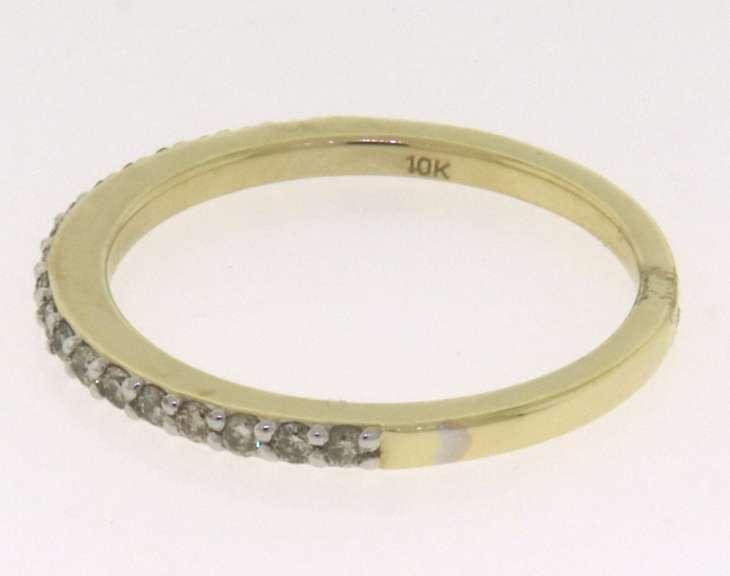 Beautiful 10kt Diamond Bridal Set