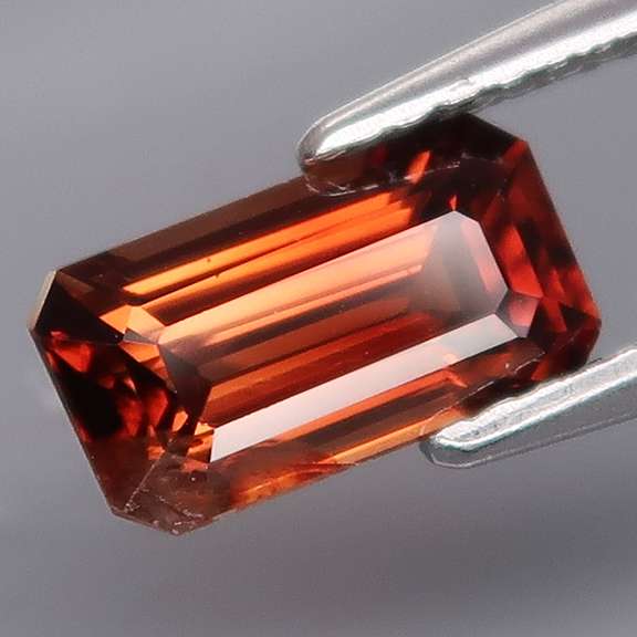 Collectors! 1.97ct VS natural Imperial Zircon