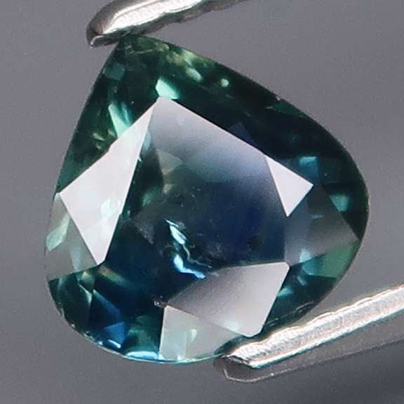 Heated only! Australian! 1.04ct blue green Sapphire