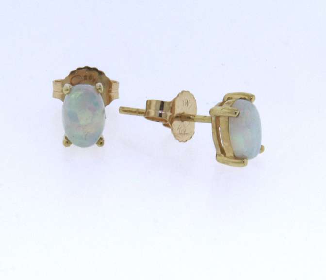 Favorite Set of 1.03ct Opal Stud, Ring and Necklace