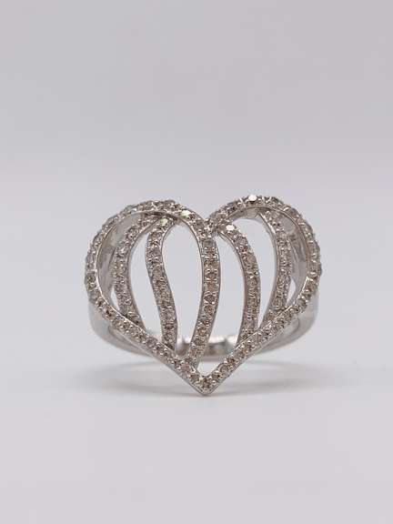 14kt White Gold Diamond Ring