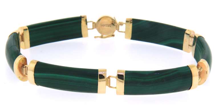 Pleasing Yellow Gold Malchite Link Bracelet