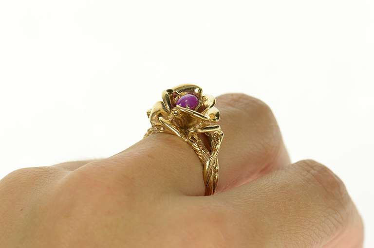 14K Yellow Gold Oval Pink Syn. Star Sapphire Flower Rose Ring