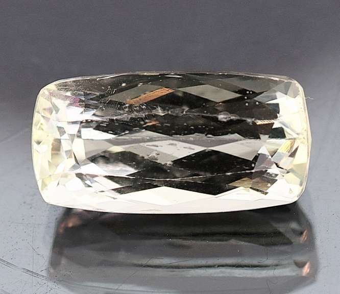 Striking 11.62ct high fire champagne Kunzite