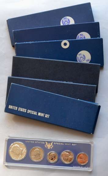 3 Each 1966 &1967 US Special Mint Sets