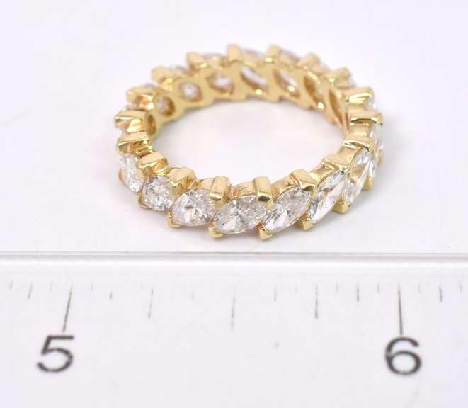 Glimmering Ladies Eternity Diamond Ring in 14K Yellow Gold