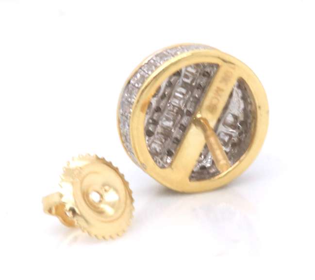 Stunning Diamond Yellow Gold Stud Earrings